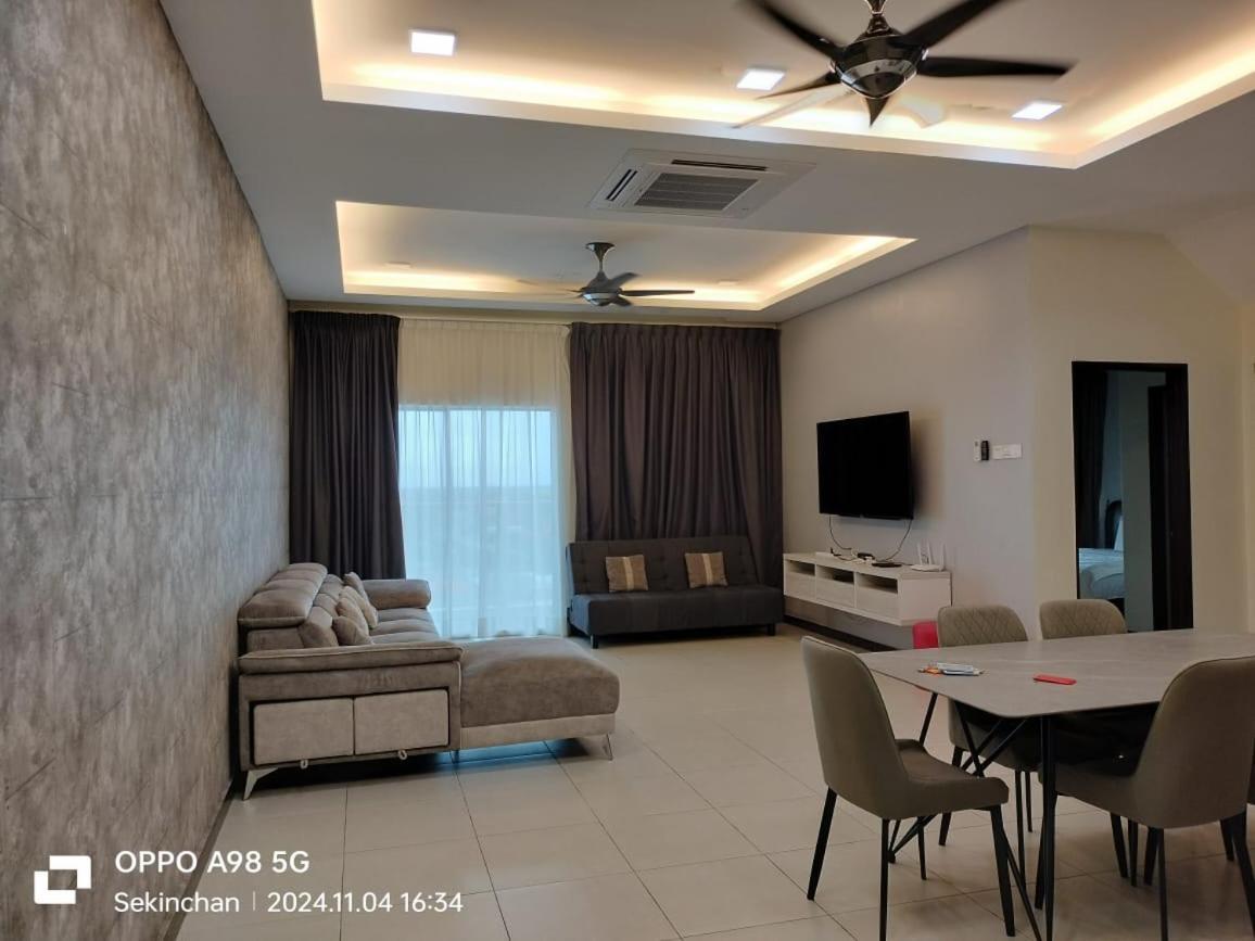 Sekinchan Seaview Homestay 7 High View Exterior photo